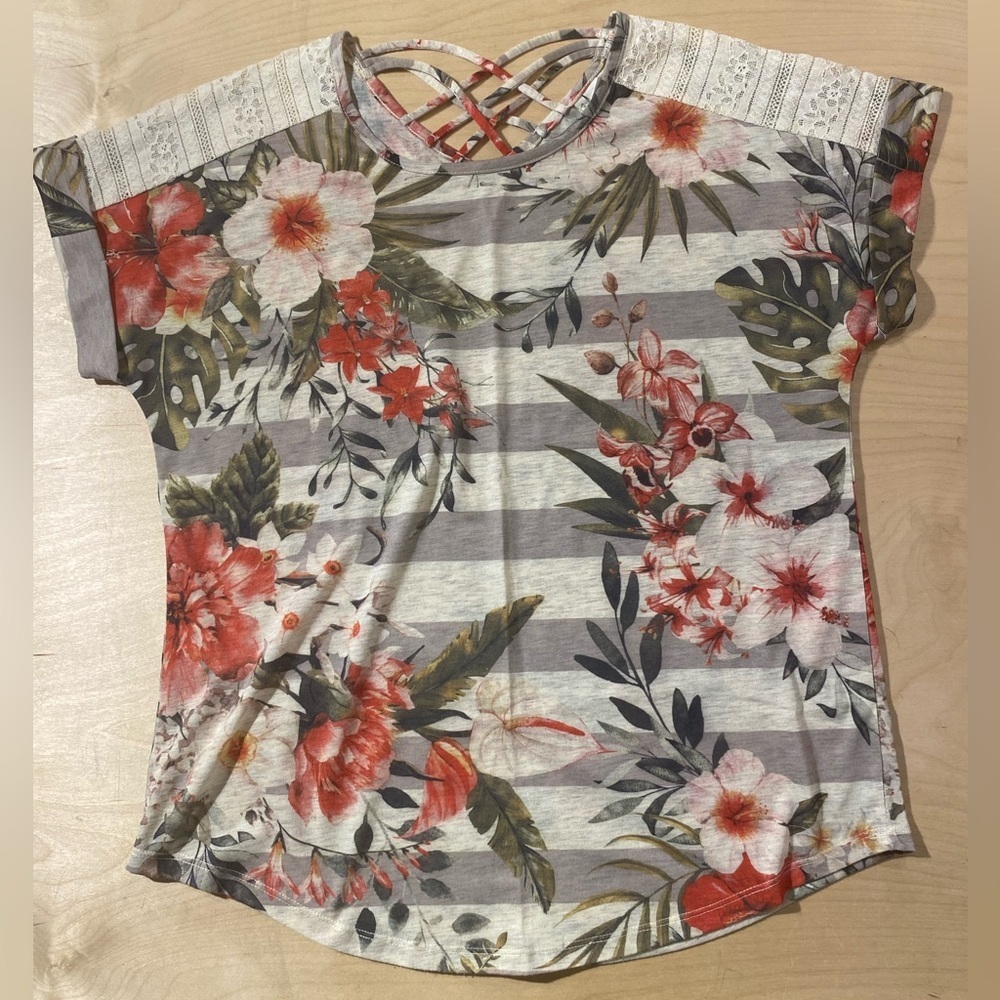 Cato Est. 1946 Floral Print Women's Top Small (QS)